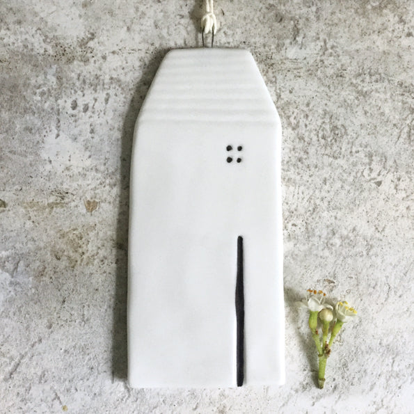 Plain - large porcelain house