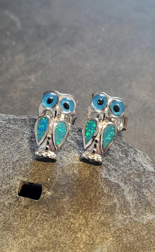 Silver synthetic opal owl stud earring